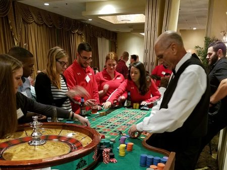Individual Casino Game - Single Roulette Table with Dealer